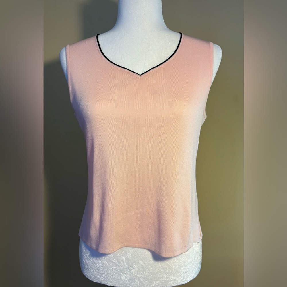 EUC Tank: Peachy Pink, Sweetheart Neck, Peekaboo Waist, Rayon